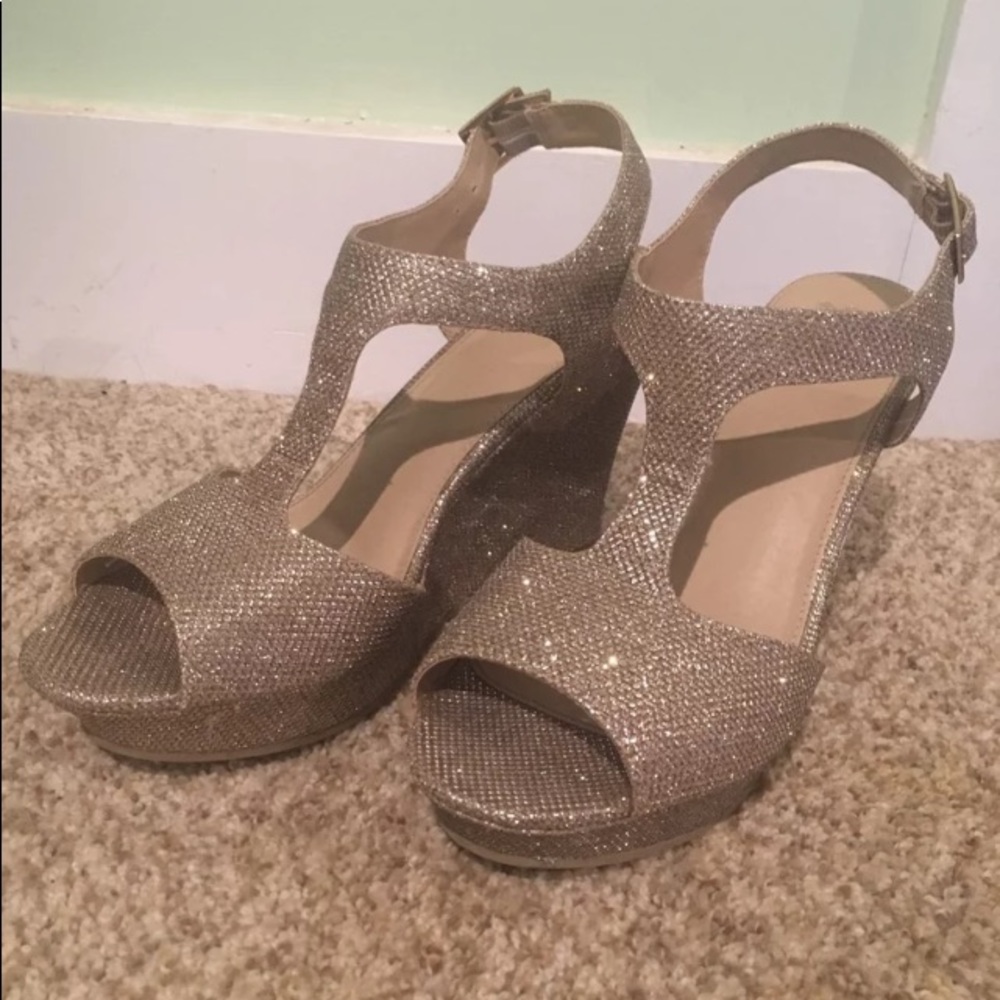 Glittery Gold high heels
